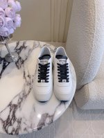 女款 男款 男女同款 Chane*新款皮面运动鞋 Coco女孩必入 永远可以相信香奈儿设计师的眼光 上脚绝绝子 舒适度满分 上脚无压力 女码35-39 40 4