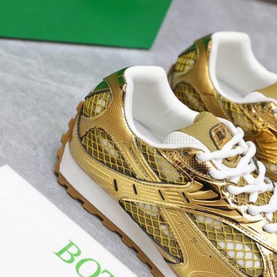 bottega Veneta Bv葆蝶家 王一博同款低帮休闲鞋 全新海淘专供品质 采用轻质科技网布面料 搭配几何图案设计橡胶外底 王炸系列 高版本 认准套包工艺