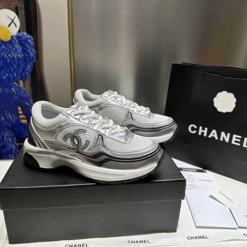 橙子出厂价 Chanel 香奈儿新款 银角大王系列运动鞋 老爹鞋 休闲鞋 最新爆款，复古感满满！鞋面完全一比一复刻，侧面压印有立体凹凸感，视觉呈现出饱满效果，侧