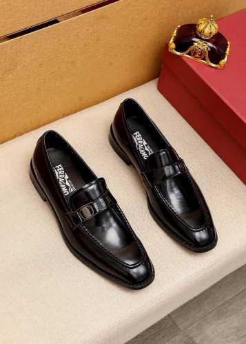 商品商标：Ferragamo 菲拉格慕 休闲皮鞋 正码码数: 39-44 38.45.46订制 商品材料：精选 进口开边珠小牛皮鞋面+经典五金扣，进口猪皮内里。