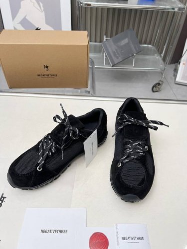 Negativethree Nt3 韩国设计师品牌机能运动鞋 原版1比1复制 面料高丝光牛津 透气网里 垫脚牛皮 防滑橡胶大底 颜色：天蓝.棕色.黑色三色可选