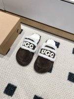 高版本出厂 UGG冬季2024ss新款时尚厚底一脚蹬穆勒托鞋增高雪地靴 采用A级隆丰皮毛一体 整体鞋子非常漂亮 check 你的随性复古棕色系look，点亮街头
