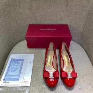 橙子出厂价 Ferragamo 菲拉格慕 经典蝴蝶结圆头平底鞋 粗跟单鞋 高跟鞋 跟高：平底、4Cm、7Cm 码数：34-42