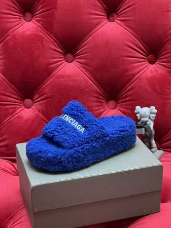 独家实拍 高版本 Balenciaga巴黎世家23Vs秋冬最新爆款情侣毛拖系列 原版购入开发 一比一做货balenciaga 整体鞋型汲取了balenciaga - 点击图像关闭