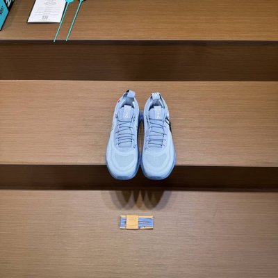 On昂跑Cloudventure Loewe运动鞋 升级版#采用人体工程超薄透气网织布鞋面材质#搭镂空Cloudtec科技泡棉缓震 4.5Cm厘米 加厚中底#外