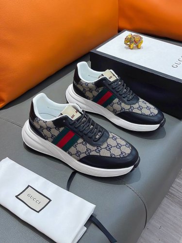 商品名称：Gucci 古驰 实价： 正规码数: 38-44 休闲鞋 商品材料：精选 牛皮鞋面，柔软羊皮内里；原厂大底。