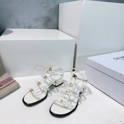 高品质出厂380！顶级品质Celine赛琳25春夏新款编织鞋面粗跟小凉鞋~~凯旋门五金扣饰凉鞋！ 百搭M多裙子 裤子，网红搭配不同颜色袜子穿也超级洋气 看似简单