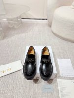 工厂p价 明星金智秀同款. Dior Chrono 迪奥. D家高版本24Ss年度专柜新品. 秋冬新款乐福鞋 顶级品质. 购入原版 精心打造 只为复刻原版一致