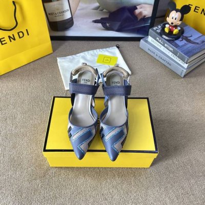 fendi最新爆款 码数：35-40 41、42定做 真皮大底 跟高5.5 8.5。出