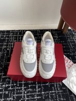 代购级 Valentino Fw 25Ss New Arrival～华伦天奴 Vt 2025早春 Freedots运动鞋 厚底小白鞋 休闲鞋 檀健次同款 舒适百