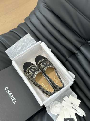 新色上新 新版本Chanel 渔夫鞋 重磅来袭配送全套顶级包装 我家的渔夫鞋质量不多介绍了哈，拿过的都知道！原版定制的鞋面，并且我家的大底是原版半透明大底，不透