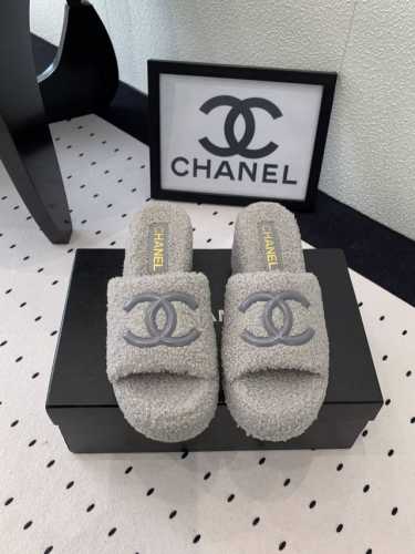 Chanel新款厚底毛毛拖鞋 高版本 上脚时髦潮流好看 手感细腻柔软丝滑 进口一体羊毛鞋面 原版开模防滑橡胶底 Size:35-39 40 41订做