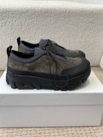 Amomento 25ss 韩国首尔独立品牌 休闲户外鞋 上脚超级显瘦，大底柔软舒适，脚感非常好，日走万步都不会累的那种款式简约高级，可日常可通勤，还带点暗黑时