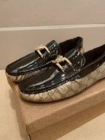 VERACE、古奇联名系列 真绵羊毛内里 ，这个冬季不再冷，官方新款，冬季男士必备休闲套脚百搭商务冬季真绵羊毛豆豆鞋，最新元素潮爆全球，官网火爆热卖，，原版版本