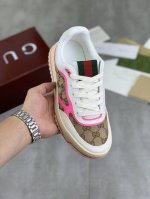 工厂价 实价 Gucci 古驰情侣款秋冬低邦走秀款休闲运动鞋，顶级版本！油边工艺一比一复刻。早春新款，打造属于完美的风格，又酷又飒 C位时髦穿搭 带复古加未来感