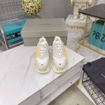 出厂 巴黎世家 最新款字母涂鸦 一代 1.0 Balenciaga Triple S 巴黎世家 19官方发售气垫版本官方纯原版本 全码出货通知正确字体电绣 粗细