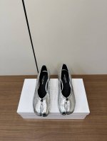 Maison Margiel*玛吉拉Mm6时尚潮流分趾鞋 平底鞋 P360 独家新品最高版本买手代购1:1完美复刻 猪蹄平底分趾Tabi凉鞋单鞋 原版开模双层真
