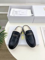 Dior 迪奥 24 2024早春新品 顶级版本 专柜主打新款 Dior Boy羊毛穆勒拖鞋硬货上新 代购级别！高级感十足！国内外博主刷爆的一款，复古又时髦 上