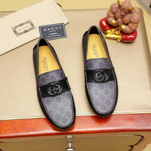 工厂价 Gucci 古驰热卖款潮流男士休闲套脚鞋官网原版1:1开模原单品质，做工精细时尚百搭，完美楦型，上脚舒适潮男型男推崇款，头层进口牛皮优质猪皮内里，橡胶耐