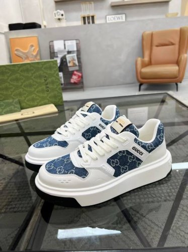新款男鞋Gucci 最新鞋出货 原单品质 时尚潮流 采用特殊材料 内里网羊皮 全新包装 脚感超舒适 做工简直无可挑剔 码数:38-45