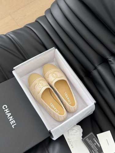 新色上新 新版本Chanel 渔夫鞋 重磅来袭配送全套顶级包装 我家的渔夫鞋质量不多介绍了哈，拿过的都知道！原版定制的鞋面，并且我家的大底是原版半透明大底，不透