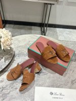 平底 ， 中跟 ， Loro Pian*现货供应经典爆款Lp顶级版本 英伦矮跟拖鞋原来这就是传说走两万步都不会累脚的颜值和脚感都拿捏住了，上脚一走就会被彻底沦陷