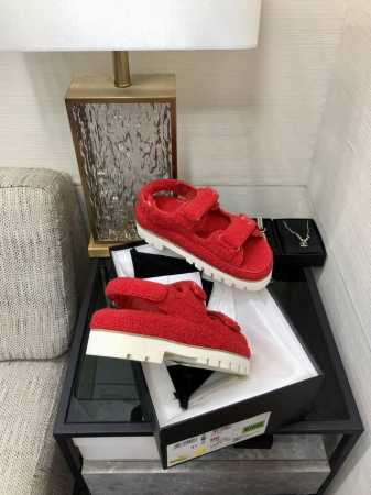 出厂价 顶级 品质2024K毛毛魔术贴凉拖鞋 SIZE：35-41 41定做不退换 原版包装配套 - 点击图像关闭