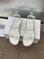 迪奥 Dior 2025春夏最新款Attitude 拼色水晶凉鞋 Cd字母Logo五金扣平底交叉带露趾女鞋 材质：原版定制进口小牛皮 金属羊皮+水染羊皮内里+意