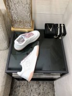 24S.CHANE . 熊猫鞋顶级版本 TPU高边原版底 小红书力推款，怎么搭配都好看，时髦精必备，精致细节放大看 顶级版本代购级别打造 鞋面采用进口丝绸面牛皮