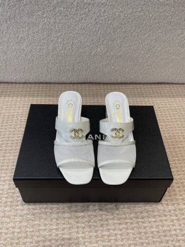 chanel 25C早春新款系列拖鞋 一如既往的高版本 经典双C版面 鞋面内里羊皮 真皮大底 Size:35-40 40定制不退换