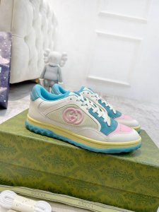 35 40 38 44Gucci 休闲鞋 早春爆款推荐，原版鞋底、原版面料、原版套楦工艺一比一折骨复刻！重工刺绣追求极致！ 面料：意大利进口头层牛皮 内里：原版