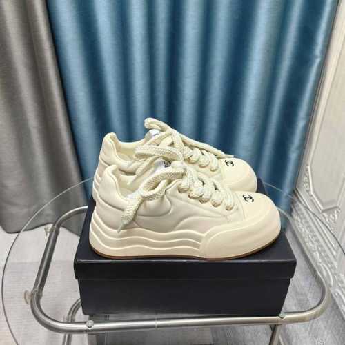 P420 24Fw秋冬新款Chanel小香单鞋 舒适慵懒却不失生活态度 百搭鞋型 日常出行需求轻松满足！随意搭配都很独特高级，体验各种不同的风格！ 鞋面：进口小