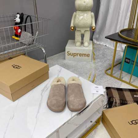 出厂 顶级品质 UGG经典系列全新升级厚底雪地靴 check 你的随性复古棕色系look，点亮街头拿捏 潮酷不费力~厚底铅笔靴 大橘底一秒蹬厚底TAZZ秋冬装备 - 点击图像关闭