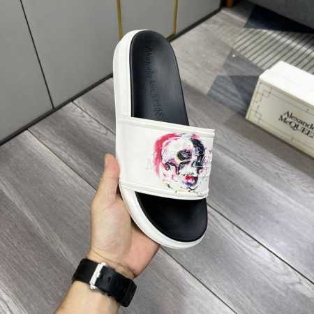 出厂价 品牌：麦昆 码数：35–44 45定制 等级：专柜 原单tpu大底 材料：原版鞋面 耐磨轻便舒适大底 款式类别：夏季款拖鞋 年轻时尚 脚感舒适 颜色：多 - 点击图像关闭