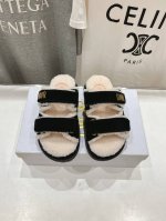 高版本出厂 高品质 Dior*迪奥D家2024SS秋冬新款毛毛拖鞋！经典版型搭配进口羊毛，舒适度百分百！上脚超好看，超百搭 鞋面：进口头层牛皮 进口羊猄 内里：
