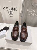高版本出厂420 Celine*赛琳Ss新款厚底乐福鞋、专柜正品购入开发、五金扣设计极具品牌辨识度 鞋面开边珠牛皮 内里山羊皮 原版组合大底 跟高4.5Cm 码