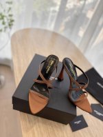 出厂 顶级版本 Saint Lauren* 圣罗兰Ysl 25Ss 春夏全新走秀款满钻高跟鞋凉鞋 唯有Ysl最懂女人心，不接受反驳，超级无敌女人味神器，女人必备