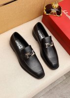 商品商标：Ferragamo 菲拉格慕 休闲皮鞋 正码码数: 38-44 45.46订制 商品材料：精选 进口头层荔枝纹牛皮鞋面+奢华五金扣，进口水染牛皮内里。
