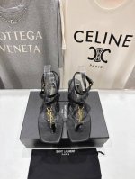 高版本出厂 Saint Laurent*～圣罗兰Ysl 25Ss夏季全新走秀款小高跟夹脚凉鞋 全新鞋型 唯有Ysl最懂女人心，不接受反驳，超级无敌女人味神器，女