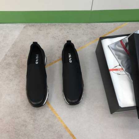 Pra＊ 高品级，顶尖工艺 男士休闲款 正码39一44 5－10 独家原版防水尼龙！内里进口小牛皮，乳胶回力垫脚！原生胶大底！货！品质细看细节图，质感超强！可1 - 点击图像关闭