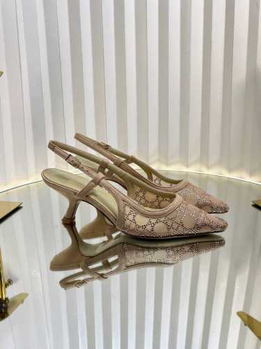 Dio R Ss25 New Arrival cd 25春夏璀璨星河系列新品高跟鞋 网纱鞋面 搭配经典藤格纹水钻 Blingbling地闪耀 太美啦 专柜除了贵