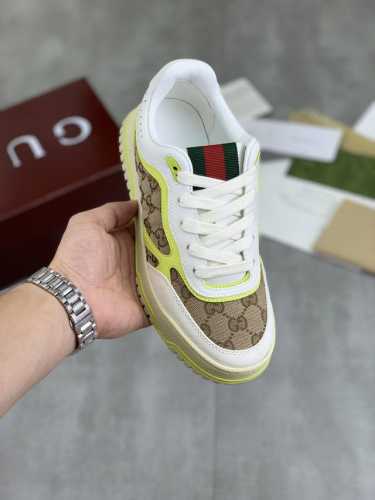 工厂价 实价 Gucci 古驰情侣款秋冬低邦走秀款休闲运动鞋，顶级版本！油边工艺一比一复刻。早春新款，打造属于完美的风格，又酷又飒 C位时髦穿搭 带复古加未来感