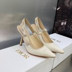 工厂价 J'ADIOR织带后空凉鞋 迪奥 Dior 2024 春夏最新色真丝立体刺绣高定系列女鞋 CD字母logo高跟蝴蝶结拼色方头凉鞋 市场顶级高端版本 材质