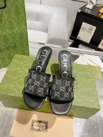 Gucci 23Ss 夏季新款钻面高跟凉拖鞋 正品一比一开发 原版材料 欢迎细节对比 跟高7.5Cm。 码数:35-42 40.41.42订做不退换 - 点击图像关闭