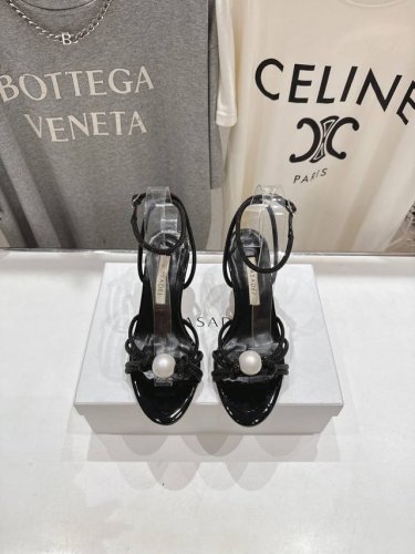 高版本出厂 Casadei 卡桑帝 2025 Ss 夏季新品水晶钻高跟鞋凉鞋 f W25最性感鞋子 Casadei 亮相米兰时装周 绝美高跟鞋 独家品牌辨识度的