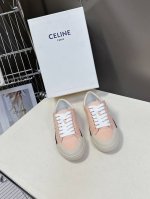 celine思琳25Ss春夏走秀凯旋门休闲鞋、As-01 系列运动鞋、Lisa、陈立农超多明星上脚、这一季运动小白鞋无论从楦型的轮廓隔板的拼接都让人耳目一新、前