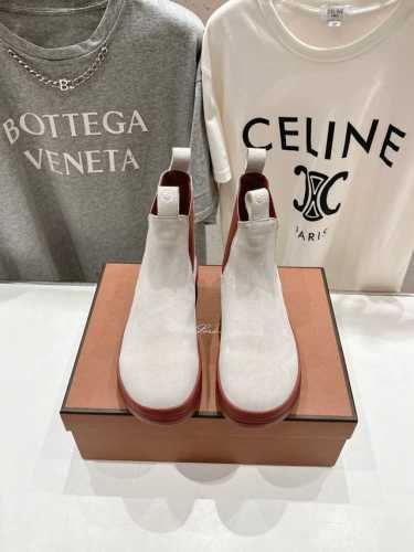 高版本出厂 皮里 毛里 Loropiana LP诺悠翩雅24ss秋冬新款 Lakeside 牛皮切尔西短靴 这款短靴采用头层牛皮制成，十分耐用且柔软，上脚非常舒
