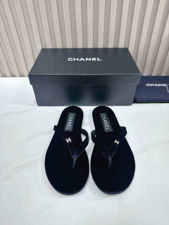 出厂 Chanel 2024春季凉鞋、单鞋最新款 欧洲代购&香奶奶家新款时尚最新版面 散发持久魅力的小香靴鞋～原版开发支持市场任意对比所谓线条流畅自然 做到恢复 - 点击图像关闭