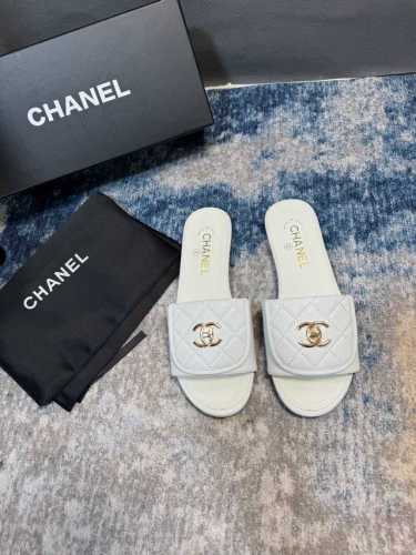 出厂 Chanel 香奈儿2025 新款限定. 这一季山茶花系列真的超美 香奶奶家一贯的优雅名媛气质 高级感十足！上脚非常Nice～ Size：35-40