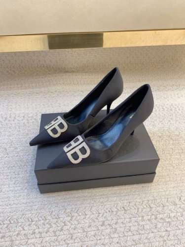 balenciag*Ss25新款钻款双B尖头款高跟鞋 材质 鞋面 进口真丝面 内里 进口羊皮里 大底 真皮大底 码数 35-39 34 40 41定做不退不换